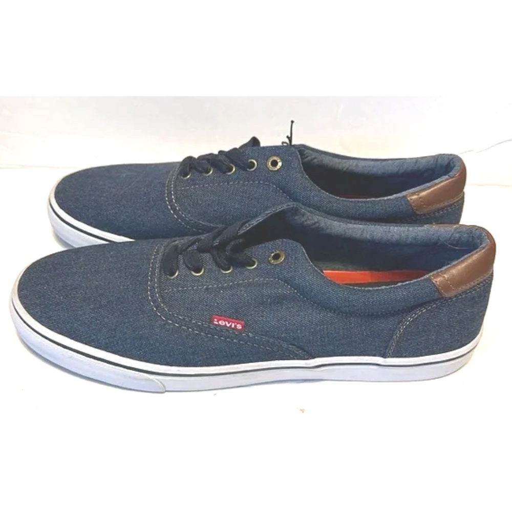 Levi’s Men’s Sz 13 Sneakers NEW